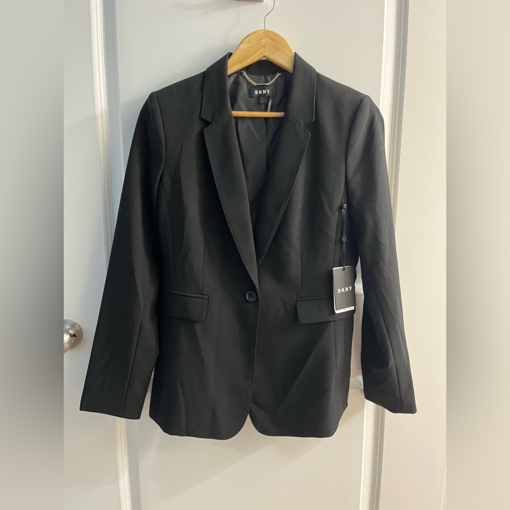 Brand new with tags DKNY women’s suit jacket size 6